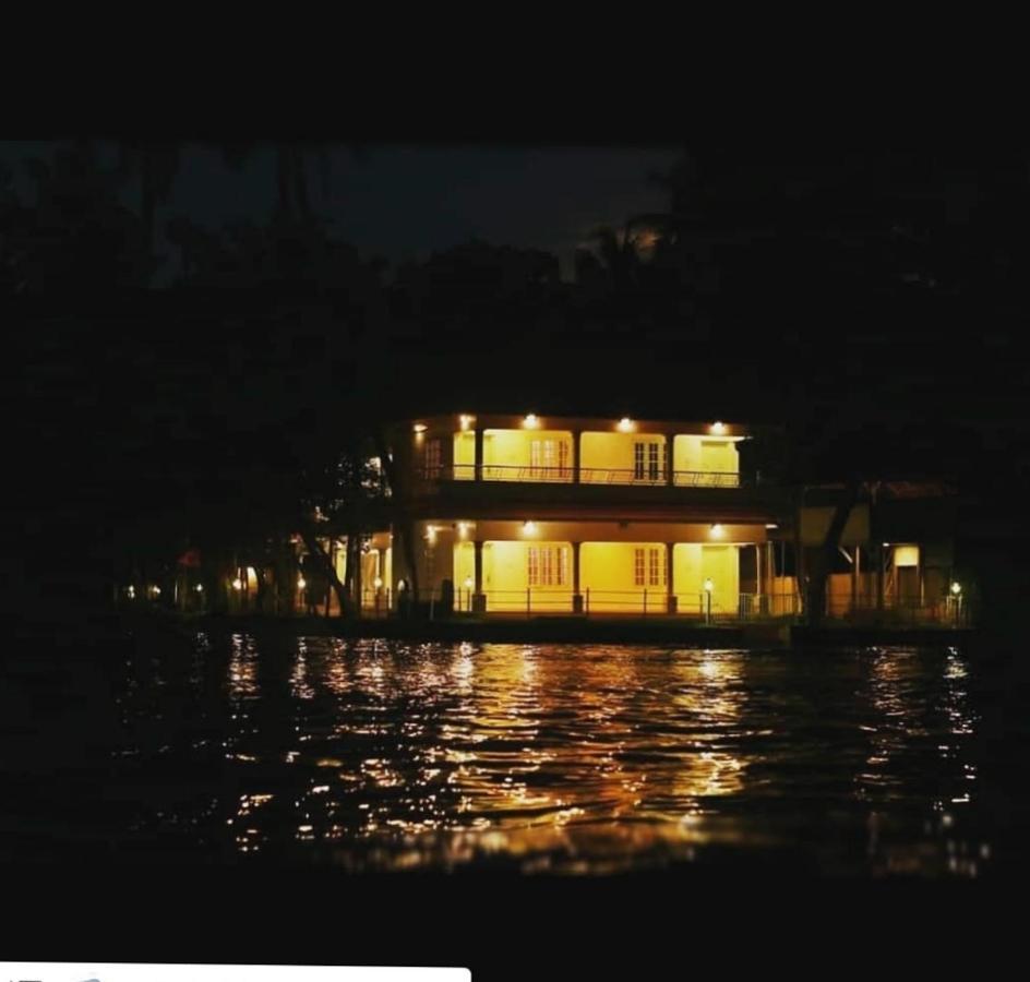 Chilanka Lake View Resort Alappuzha Exterior foto